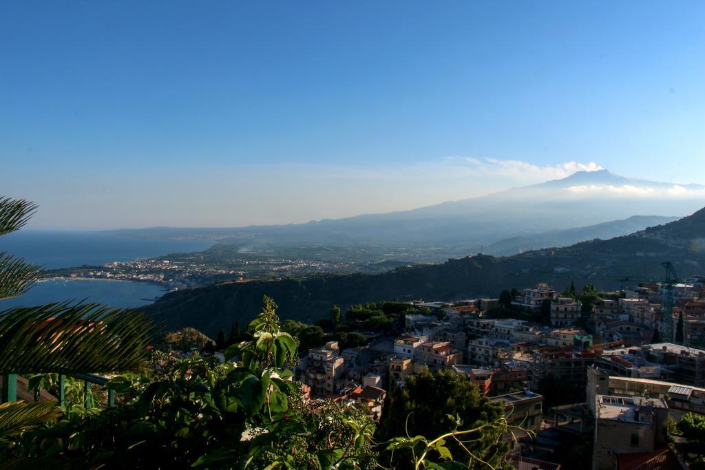 Bellavista Apartments Taormina Bilik gambar