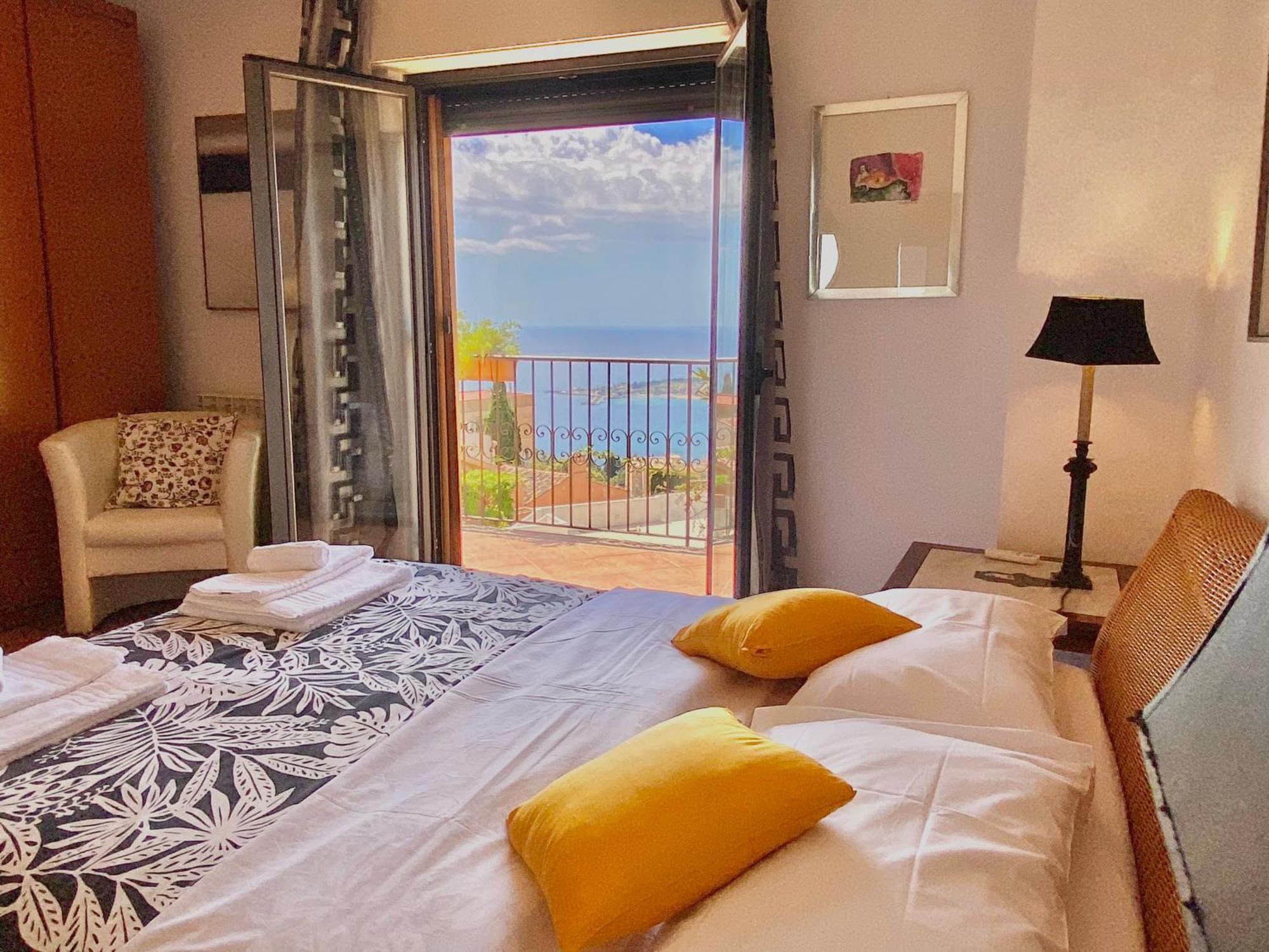 Bellavista Apartments Taormina Luaran gambar